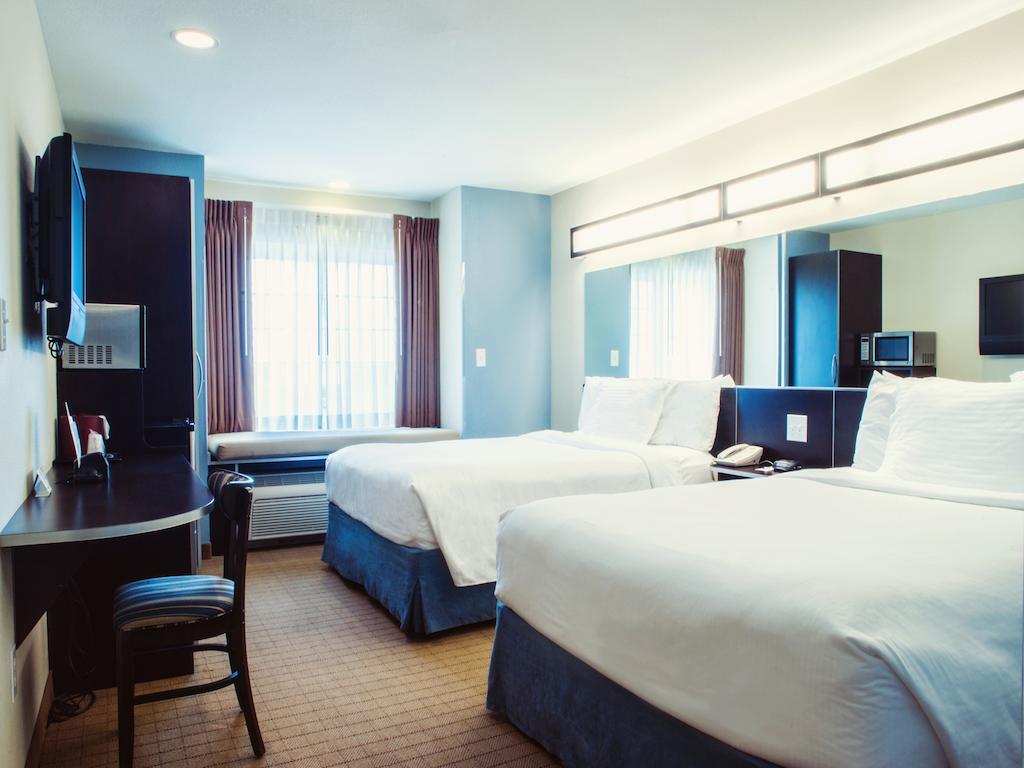 Three Rivers Inn & Suites Port Arthur Zewnętrze zdjęcie